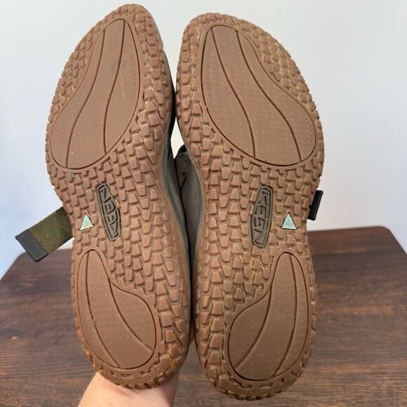 Keen Mens SOLR (Sand. Ocean. Lake. River) army green nylon strap sandal size 10 - Picture 9 of 10